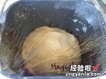 红豆乳酪风车面包