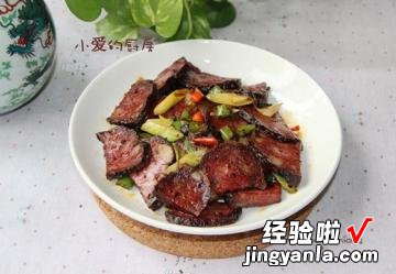 香辣血粑豆腐