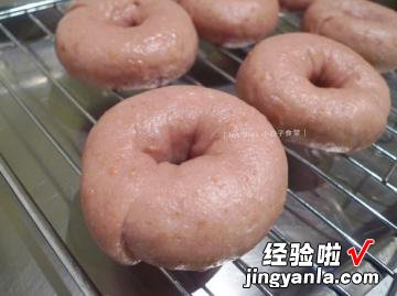 覆盆子优格贝果