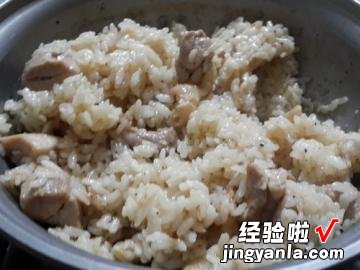 蒜味鸡肉饭