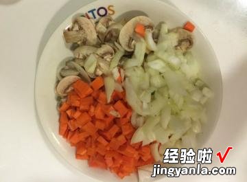 啤酒鸡肉蘑菇饭