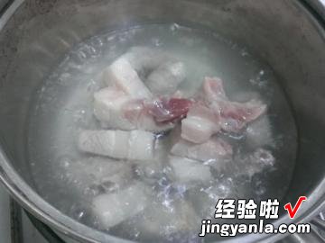 怀旧家乡味:香香肉粽