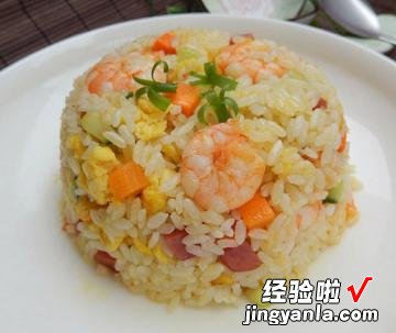 扬州虾仁蛋炒饭