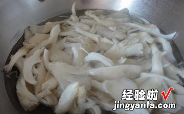 蘑菇尖椒炒肉