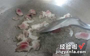 蘑菇尖椒炒肉