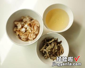 白菜鸡丝米粉汤