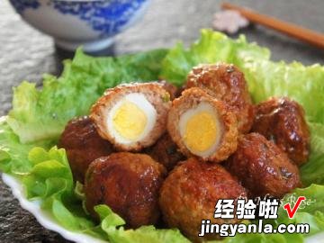 红烧肉丸子内包鹌鹑蛋