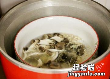 丝瓜燕麦海鲜粥