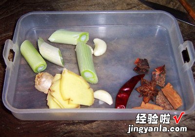 白萝卜炖猪肉