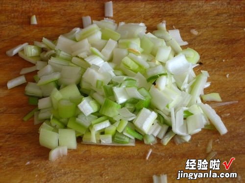 川菜鱼香肉丝的家常做法