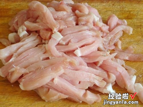 川菜鱼香肉丝的家常做法