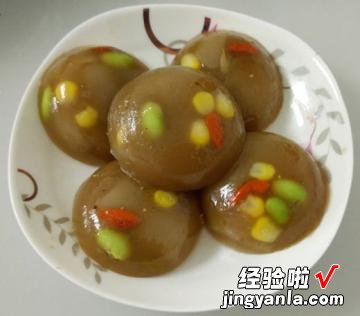养颜美味的花样猪皮冻