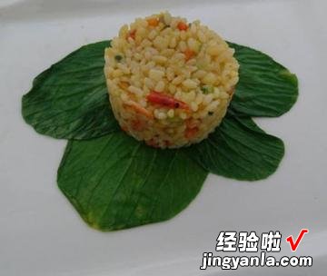 樱花虾时蔬黄金饭