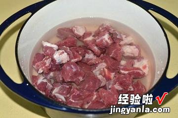 酱香牛肉米粉