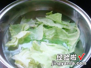 干锅手撕包菜的家常做法