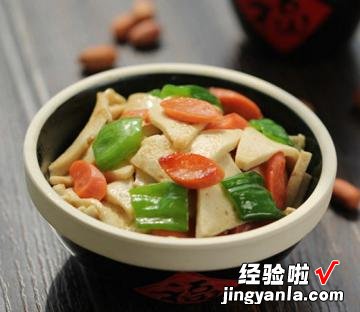 香肠炒千叶豆腐