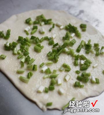 烫面葱油饼