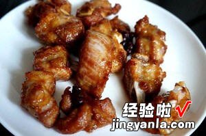 香辣排骨煲仔饭