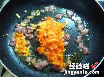 泡菜培根炒饭