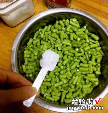 简单酸豆角的腌制方法