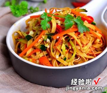 黄瓜凉拌豆腐皮