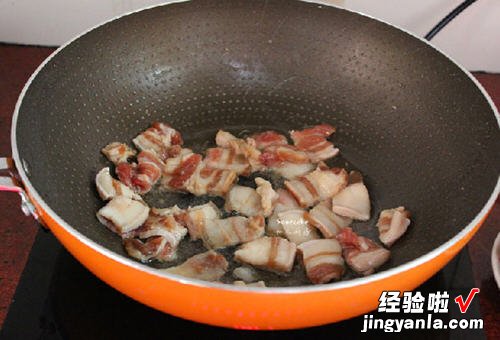 梅菜干炒五花肉