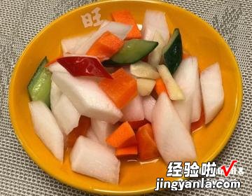 解油腻的酸甜萝卜泡菜