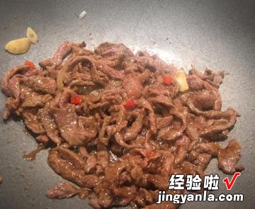 青椒牛肉炒饭