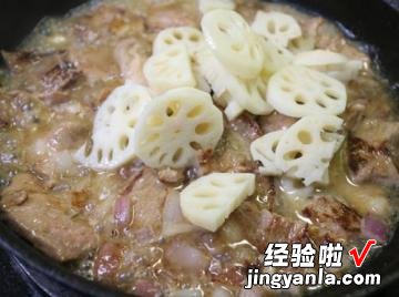 莲藕秋葵烧肉片