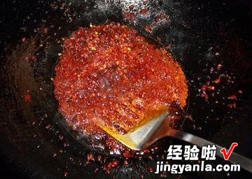 猪大肠猪肚炖排骨 双福炖排骨