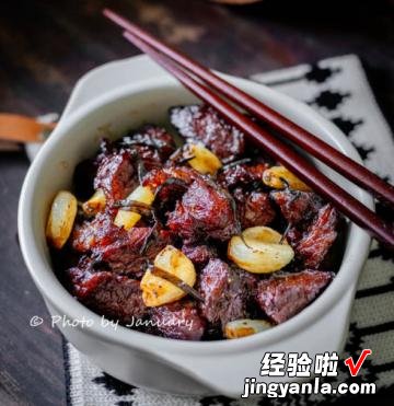 蒜香牛肉块