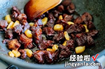 蒜香牛肉块