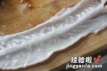 香而不腻,开胃诱人 湖南酸辣肥肠