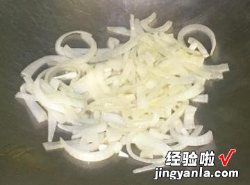 10分钟快手主食 高丽菜肉丝炒面