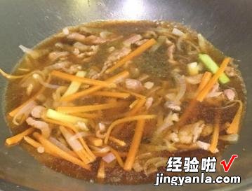 10分钟快手主食 高丽菜肉丝炒面