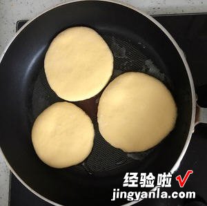 平底锅版 牛奶玉米发面饼