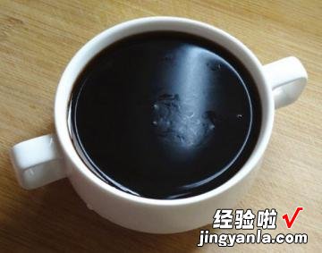 奶茶龟苓膏