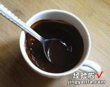 奶茶龟苓膏