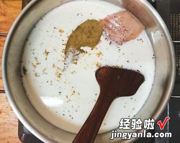 英式洋葱土豆鱼汤