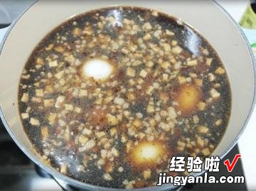 菇菇小森林肉燥饭