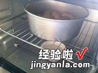 抹茶红豆酸奶面包