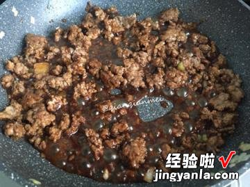 肉酱小熊饭团