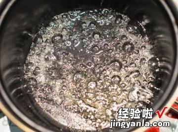 超简单焦糖鸡蛋牛奶布丁的蒸做法