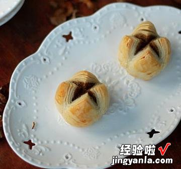 开口栗子酥