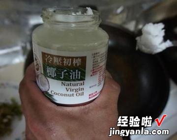 椰子油干煎鸡蛋豆腐