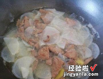 萝卜猪肝汤