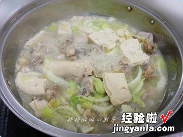 羊骨汤炖白菜豆腐