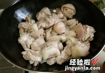 萝卜红枣炖羊肉