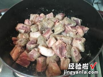 匈牙利红酒炖牛肉