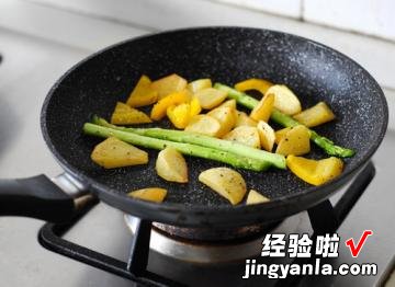 黑椒煎牛排